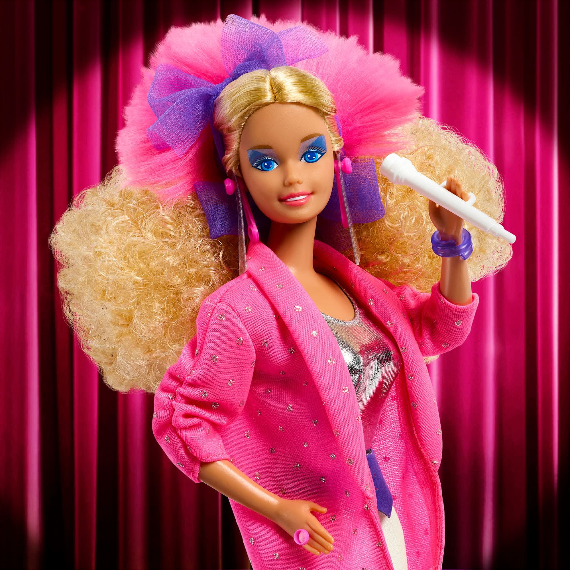 Barbie Signature Barbie and The Rockers Barbie JJY10 - imagen adicional